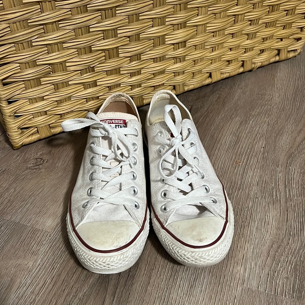 White converse